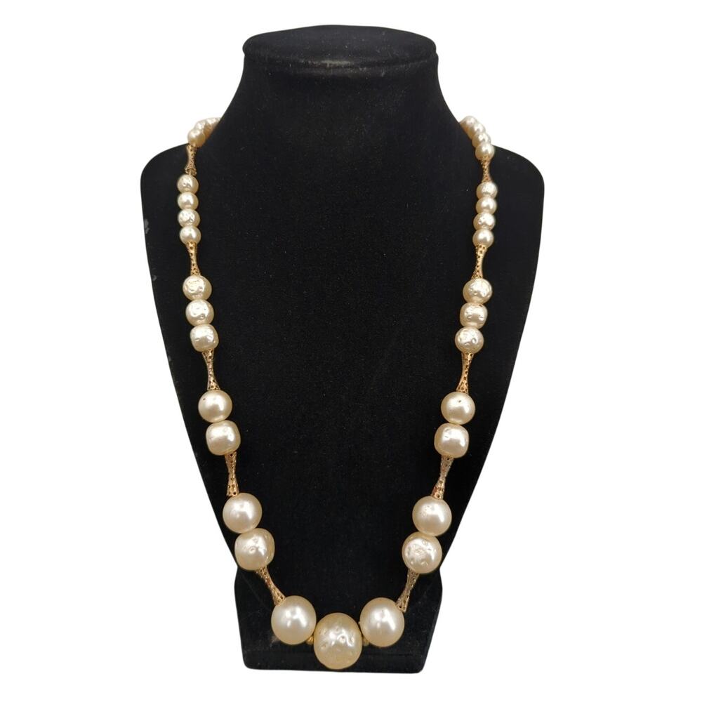 Vintage Cream Faux Pearl Graduated Station Necklace Gold-Tone 24" opera length